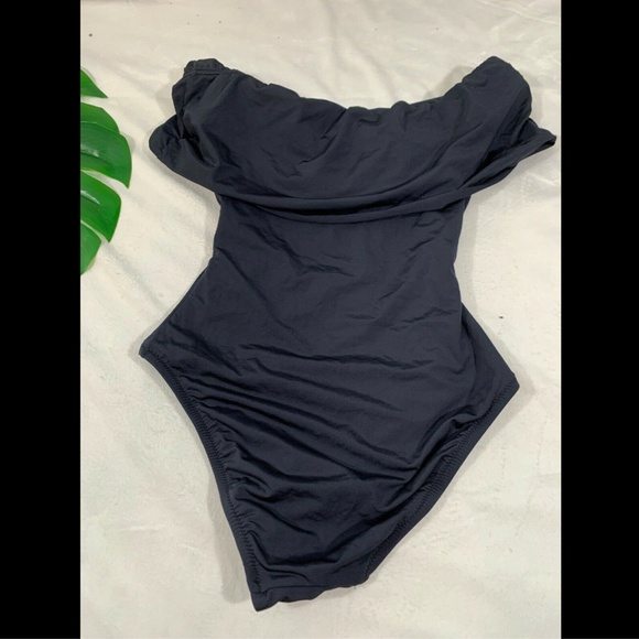 NEW $132 Trina Turk Off the Shoulder One-Piece Swimsuit‎ Black [SZ 2 ] - Picture 6 of 8